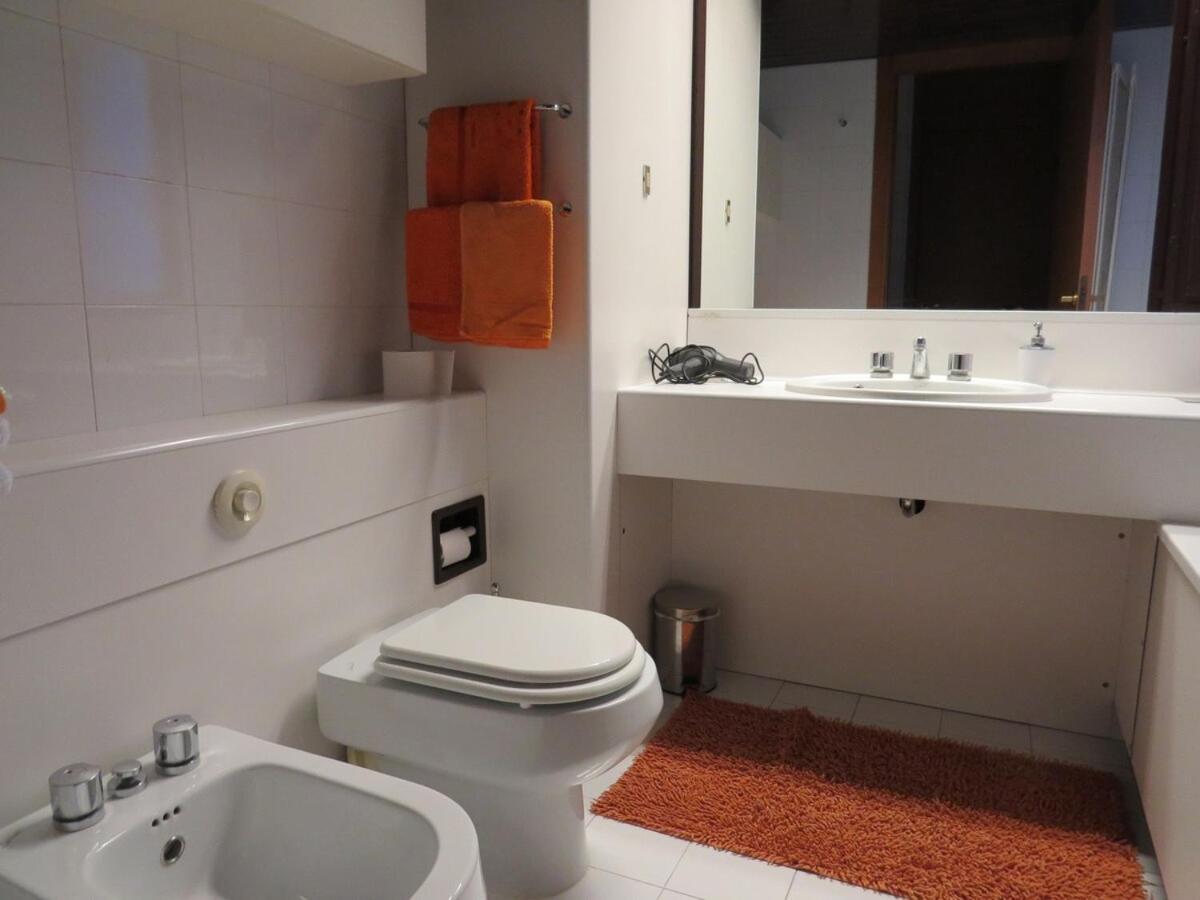 Casa Vacanze Tigli 312 Basiglio Exteriör bild