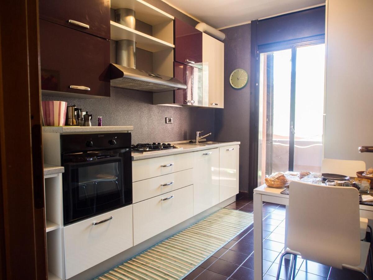Casa Vacanze Tigli 312 Basiglio Exteriör bild